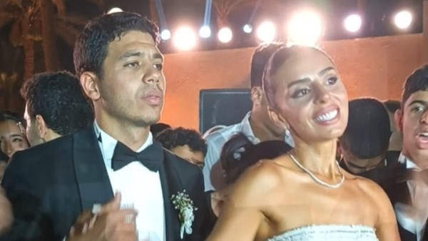 كريم عبد العزيز و تامر حسني ونجوم الفن بحفل زفاف حفيد عادل إمام .. صور