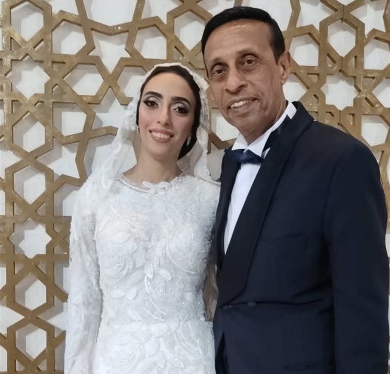 اسرة وموقع إشري نيوز عربيه يهنئ  الفنان حسان العربي بحفل زفاف ابنته ..صور 