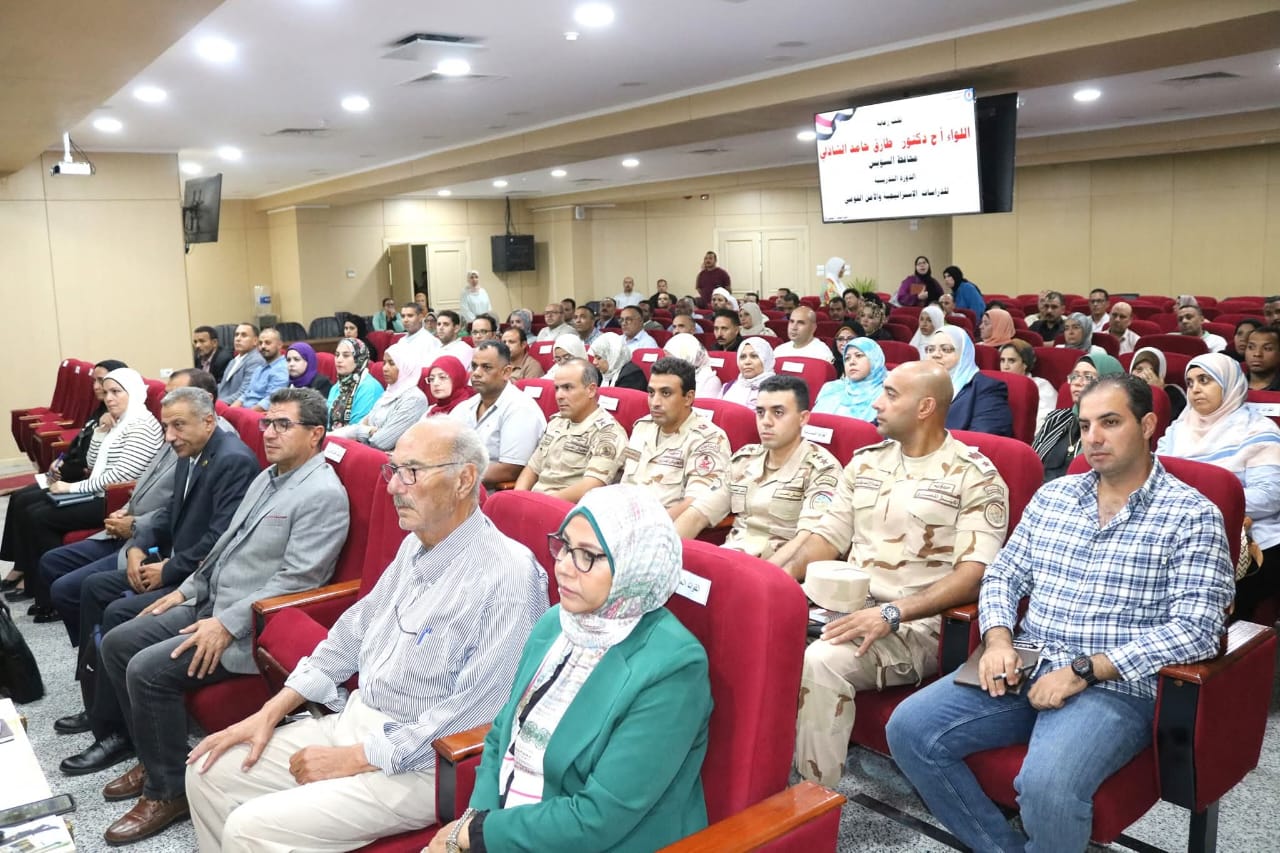 إنطلاق الدورة التدريبية عن الدراسات الإستراتيجية والأمن القومي بالسويس